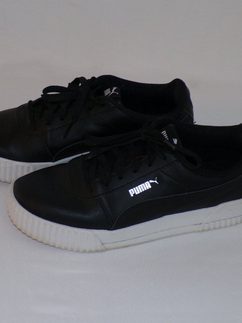 PUMA CARINA LUX SOFTFORM WOMEN'S ATHLETIC ACTIVE CASUAL BLACK SNEAKERS